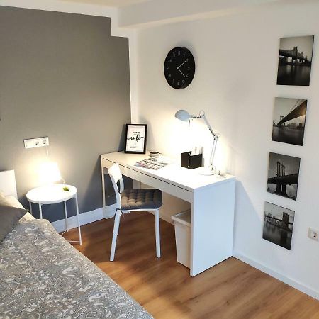 Gemuetliches Apartment Mit Wlan In Ruhiger Lage! Dielmissen Eksteriør bilde